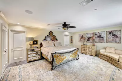 7625 Olympia Drive, Houston, TX 77063 - Photo 19