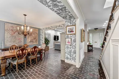 7625 Olympia Drive, Houston, TX 77063 - Photo 9