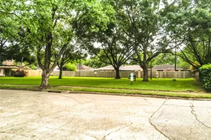 1538 Ainsdale Dr, Houston, TX 77077 - Photo 23