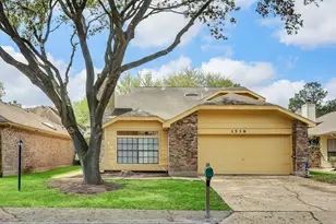 1538 Ainsdale Dr, Houston, TX 77077 - Photo 1