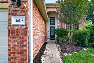 16118 Barngate Ct, Cypress, TX 77429 - Photo 5