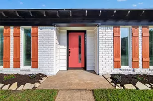 1407 Neptune Ln, Houston, TX 77062 - Photo 3