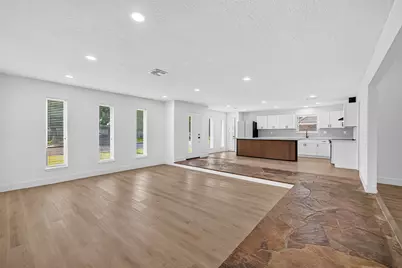 1407 Neptune Lane, Houston, TX 77062 - Photo 5
