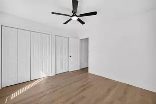 1407 Neptune Ln, Houston, TX 77062 - Photo 29