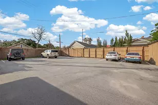 1217 Heights Blvd, Houston, TX 77008 - Photo 17