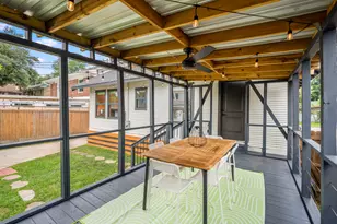 4121 Woodleigh St, Houston, TX 77023 - Photo 19