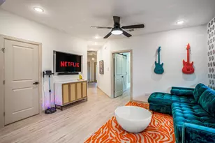 4121 Woodleigh St, Houston, TX 77023 - Photo 7