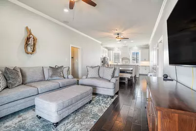 1171 Sailfish Street, Bayou Vista, TX 77563 - Photo 7