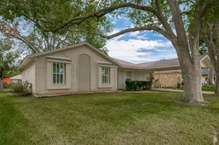 3327 Beasley Ave, Needville, TX 77461 - Photo 3