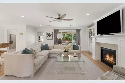 10022 Bordley Drive, Houston, TX 77042 - Photo 9
