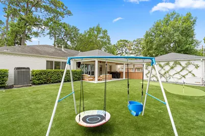 10022 Bordley Drive, Houston, TX 77042 - Photo 31