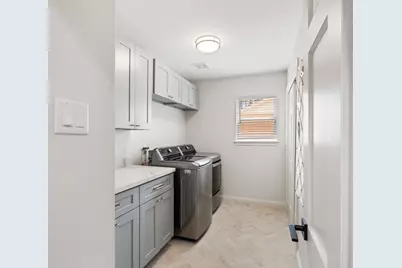10022 Bordley Drive, Houston, TX 77042 - Photo 25