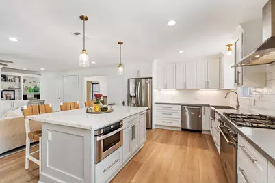 10022 Bordley Drive, Houston, TX 77042 - Photo 17