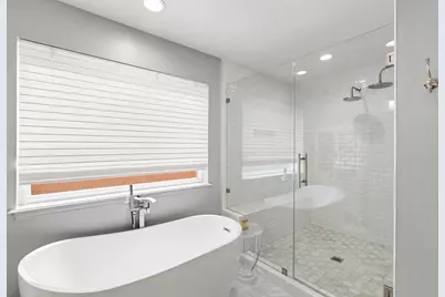 10022 Bordley Drive, Houston, TX 77042 - Photo 21