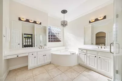 1810 Rippling Water Court, Sugar Land, TX 77479 - Photo 15