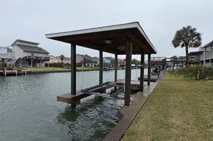 969 Bonita St, Hitchcock, TX 77563 - Photo 9