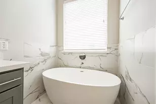 5209 Allen St, Houston, TX 77007 - Photo 17