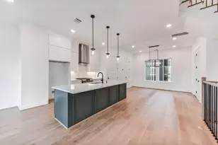 806 Fisher St, Houston, TX 77018 - Photo 11