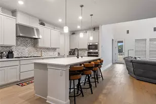 682 Two Creeks Ln, Austin, TX 78737 - Photo 5