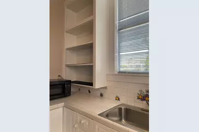 1909 Broadway Street #UP, Galveston, TX 77550 - Photo 15