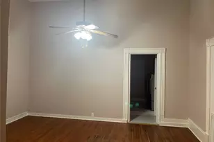 1909 Broadway St, Galveston, TX 77550 - Photo 9