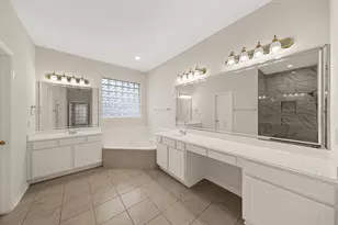 9901 Kemp Forest Dr, Houston, TX 77080 - Photo 21