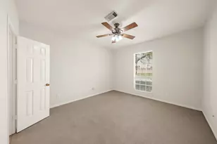 9901 Kemp Forest Dr, Houston, TX 77080 - Photo 15