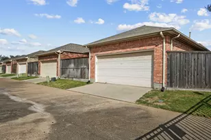 9901 Kemp Forest Dr, Houston, TX 77080 - Photo 27