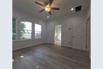 9427 Coffee Street, Houston, TX 77033 - Photo 19