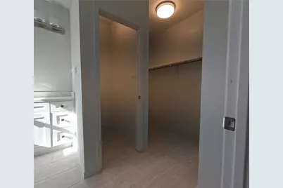9427 Coffee Street, Houston, TX 77033 - Photo 23