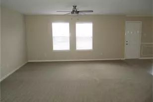 11711 Elizabeth Ct, Pinehurst, TX 77362 - Photo 5