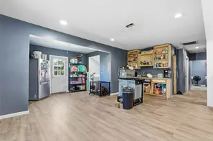 2017 Sadler St, Houston, TX 77093 - Photo 9