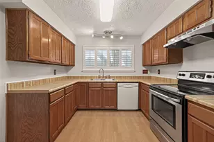 16734 Pebbleglen Dr, Houston, TX 77095 - Photo 15