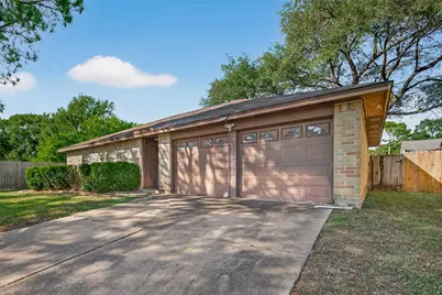 16734 Pebbleglen Drive, Houston, TX 77095 - Photo 5