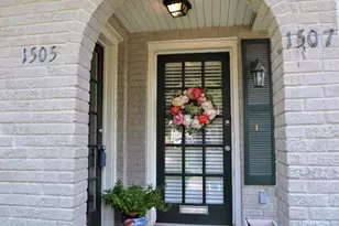 1505 McDuffie St, Houston, TX 77019 - Photo 3