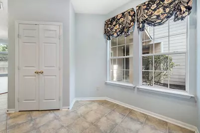 99 E Greenhill Terrace Place, The Woodlands, TX 77382 - Photo 13