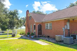 2613 State Hwy 60 N, Bay City, TX 77414 - Photo 7