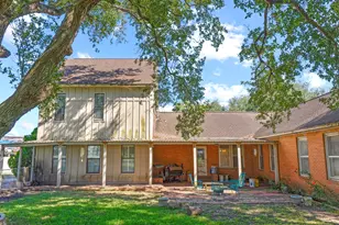 2613 State Hwy 60 N, Bay City, TX 77414 - Photo 3