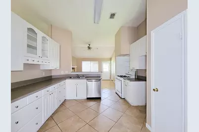 29002 Sedgefield Street, Spring, TX 77386 - Photo 7
