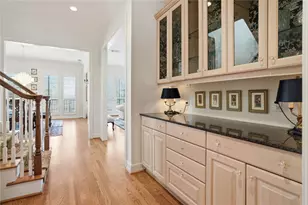 285 Sugar Berry Cir, Houston, TX 77024 - Photo 7