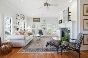 285 Sugar Berry Cir, Houston, TX 77024 - Photo 21