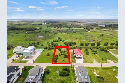 3902 El Lago Street, Galveston, TX 77554 - Photo 9