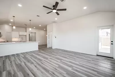 10411 Woodhill Spa Lane, Cleveland, TX 77327 - Photo 11