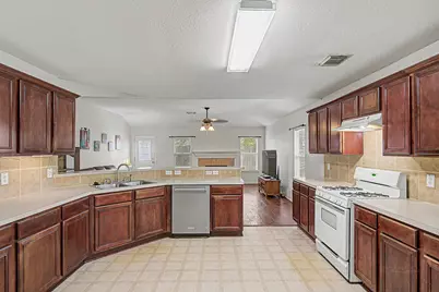 19510 Tahoka Springs Drive, Katy, TX 77449 - Photo 9