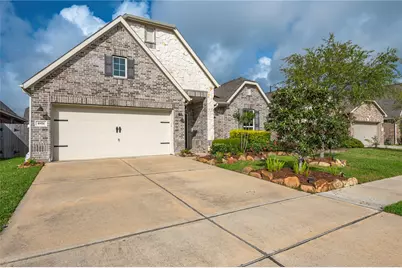 1851 Belle Place, Alvin, TX 77511 - Photo 1