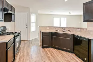 13286 Italian Cypress Ave, Houston, TX 77044 - Photo 3