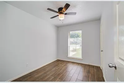 2702 Fir Crest Court, Stafford, TX 77477 - Photo 15