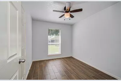 2702 Fir Crest Court, Stafford, TX 77477 - Photo 17