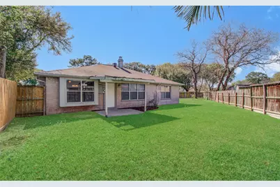 2702 Fir Crest Court, Stafford, TX 77477 - Photo 25