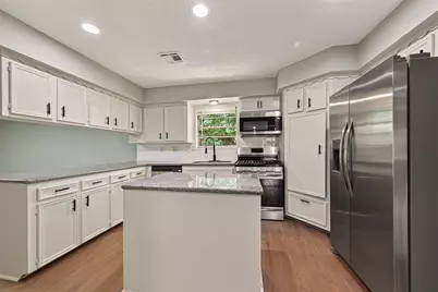 1509 Lawrence Avenue, Pasadena, TX 77506 - Photo 11